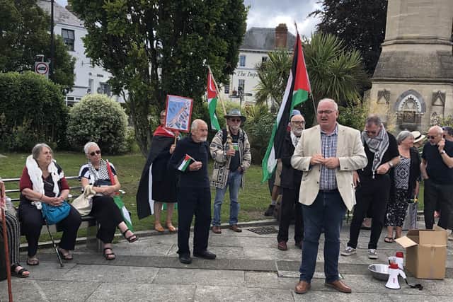 ‘This isn’t about politics… it’s about humanity’: MP joins pots ‘n ...