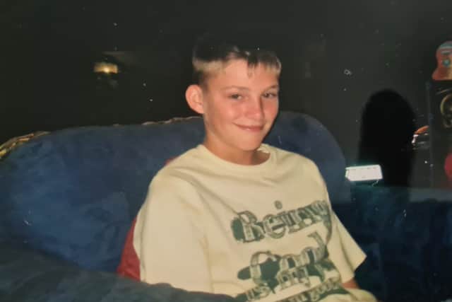 At the time, legal high shops proliferated across the UK, providing an easy gateway for experimentation. Quickly succumbing to addiction, Connor found himself entangled in the grip of highly addictive synthetic cannabinoids, facing repercussions that spanned lost jobs, fractured familial ties and relentless bullying.