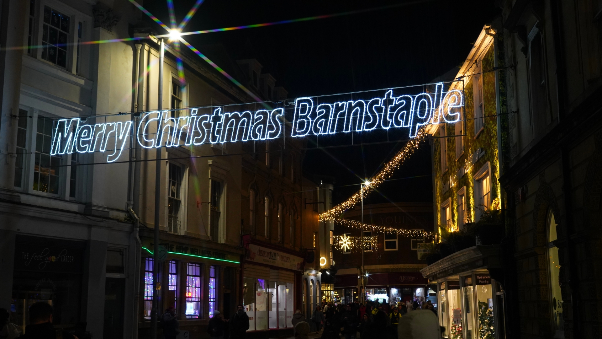Christmas retail performance across the UK – and hopefully Barnstaple High Street – has increased by four per cent this year. Credit: AW Photographic