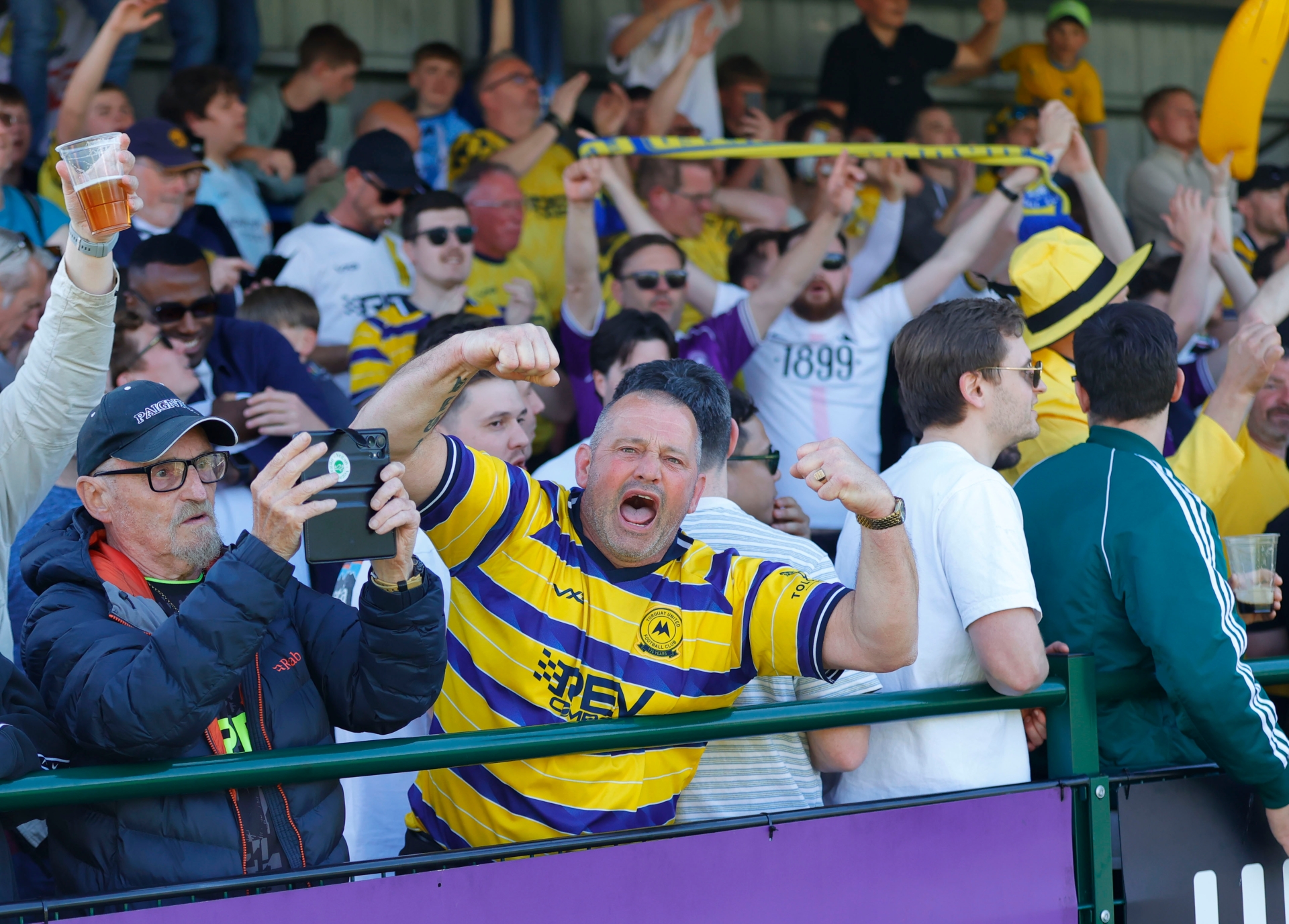 Torquay United march into Play-Off Semi-Finals with gritty win at Tonbridge