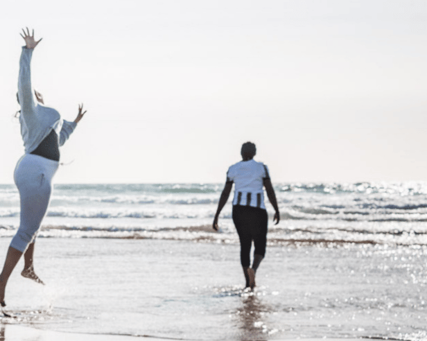 For A Time: Sanctuary Seekers in North Devon uses pictures by photographer Toby Adamson to tell the story of when asylum seekers came to Ilfracombe.