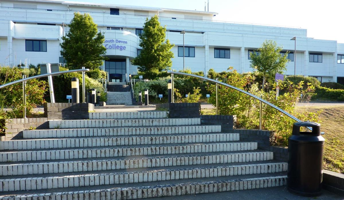 Seven scabies cases confirmed among South Devon College students