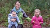 Wild Tutoring - Sophie Brookes 2 and her children