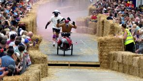 Crowds turn out for the Bideford Soapbox Derby raising thousands for ChemoHero
