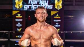 New boxing pro signs for Bideford club