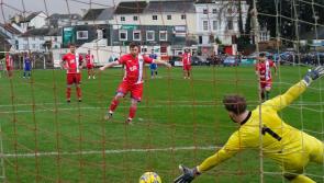 Robins seek victorious hat-trick