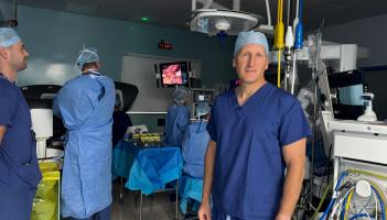 North Devon robotic abdominal wall surgery 02