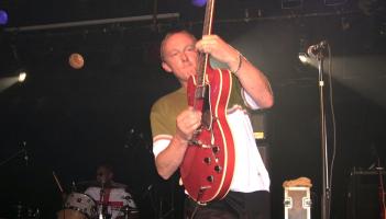 Britpop legend Steve Cradock announces North Devon tour date