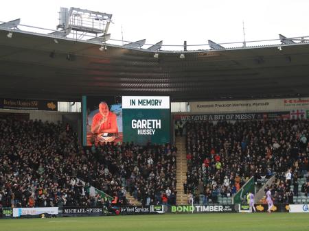 Tributes to Argyle fan Gareth Hussey. Pic from PPAUK