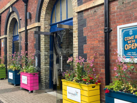 ndg Barnstaple Pannier Market credit NDC