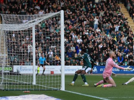 Owen Oseni scores for Plymouth Argyle. Pic from PPAUK