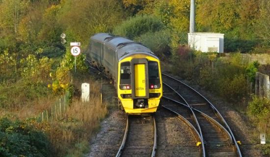 North Devon students missing college over "expensive and unreliable" transport