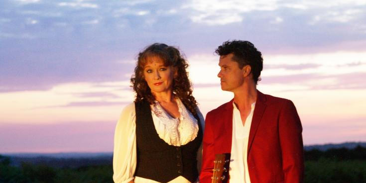 Roberts and Lakeman duo