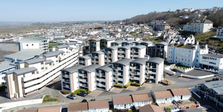 UNDER HAMMER - Westbeach Holiday Resort, Bideford