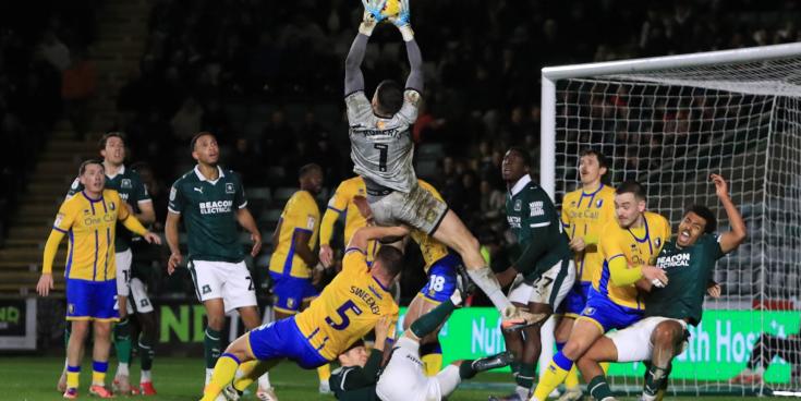 Plymouth Argyle v Mansfield Town. Pic from PPAUK