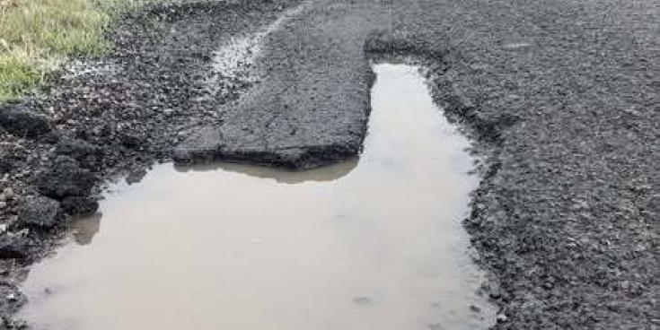 Pothole on the B3232 credit Ed Tyldesley