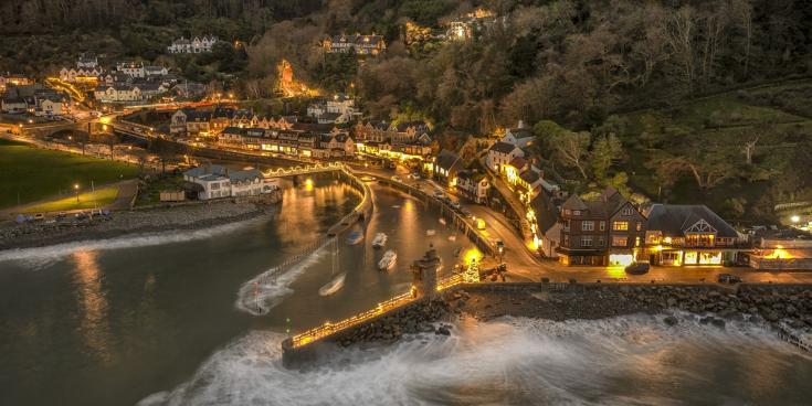 URBAN LINES CATEGORY WINNER Shaun Davey High Tide at Dusk in Lynmouth at Christmas EXMOOR NEW