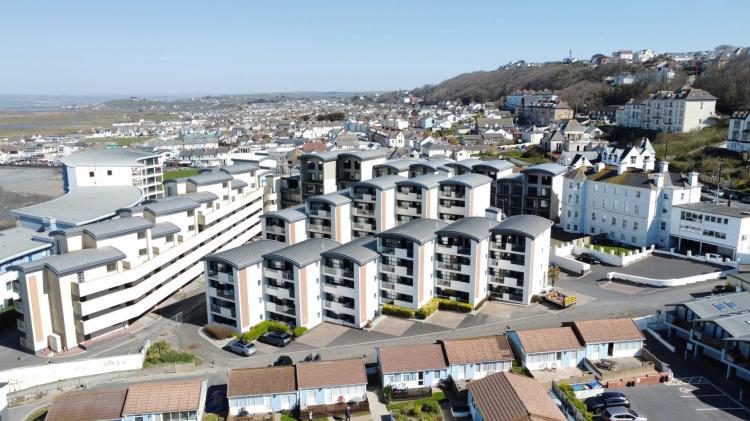 UNDER HAMMER - Westbeach Holiday Resort, Bideford