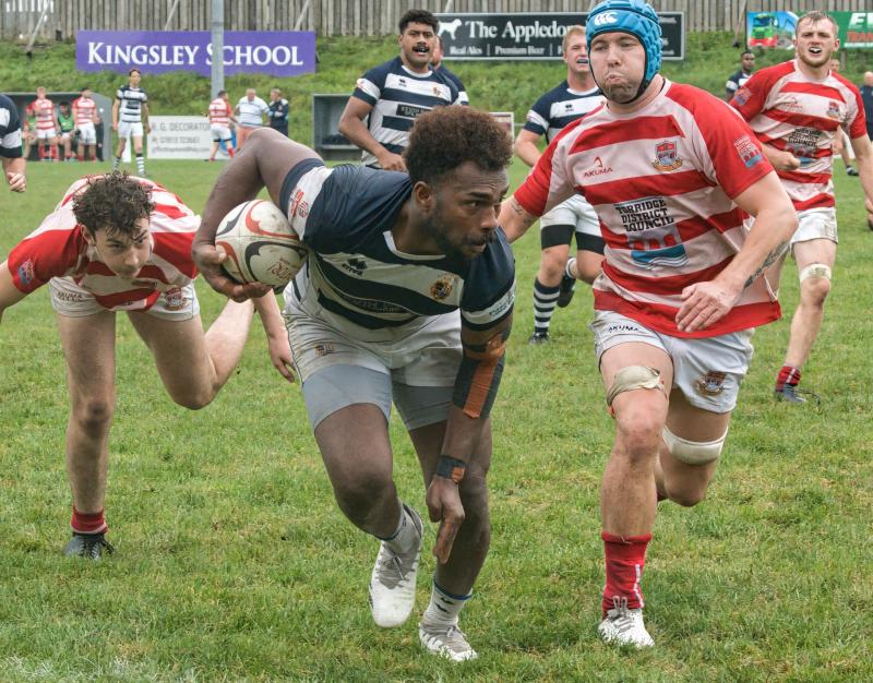 Bideford v Ilfracombe. Pic from Kevin Crowl