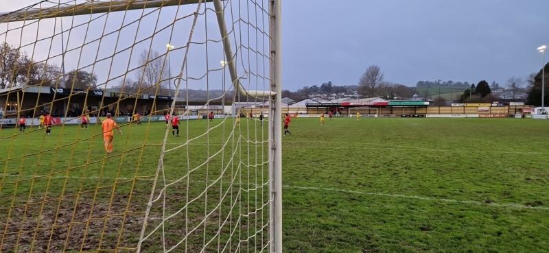 Tiverton v Bracknell