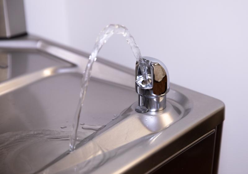 A stock image of a water fountain - Credit: RawPixel
