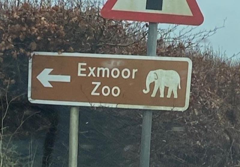Tourist raises concerns over lack of attraction signs in North Devon