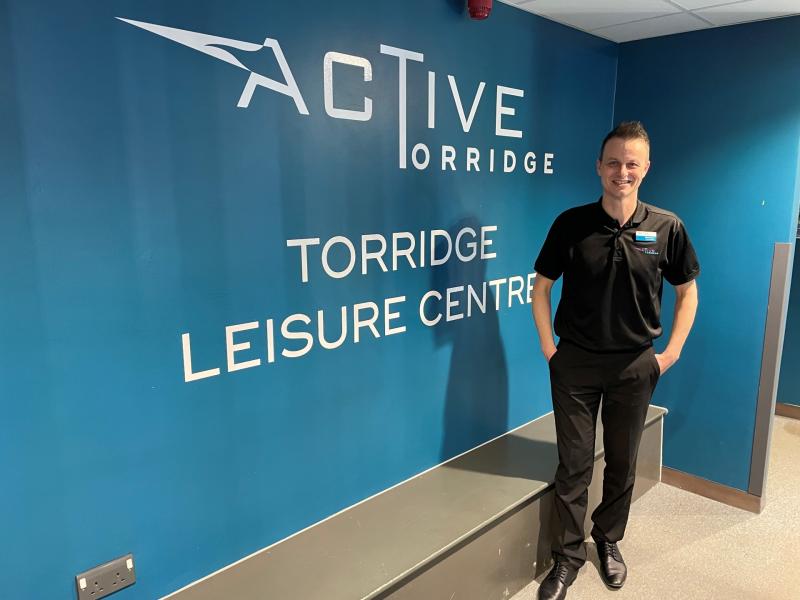 ndg COLUMN JAMES WK10 Chris Keeble, Active Torridge