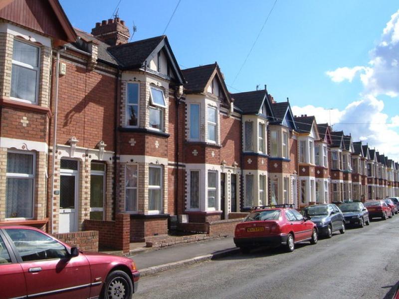 Houses (Image: Derek Harper / Geograph)