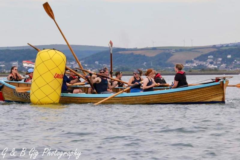 Clubs battling the buoy turn. Pic from Gand B Gig Photography.