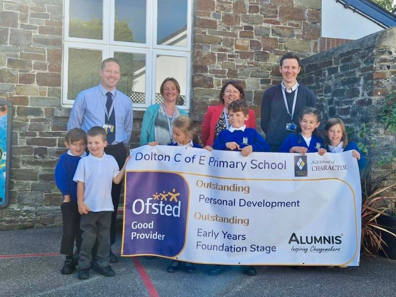 Primary school celebrates “outstanding” Ofsted report