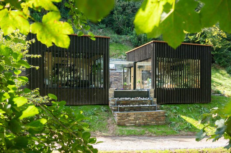 Discover the retreats giving back to the community