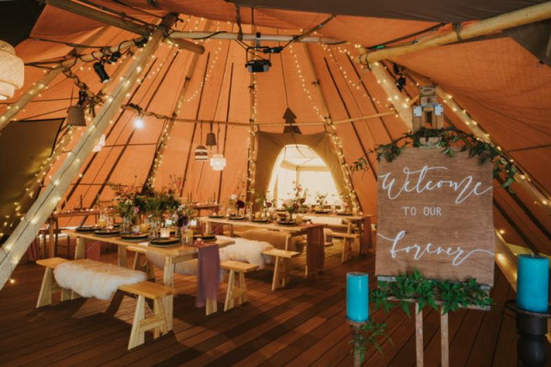 Couple opens unique wedding retreat