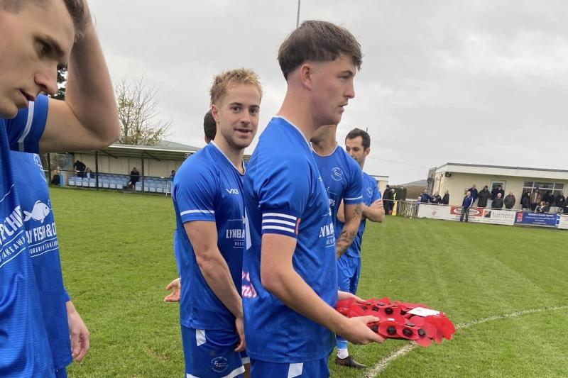 Ilfracombe Town marks Remembrance Day