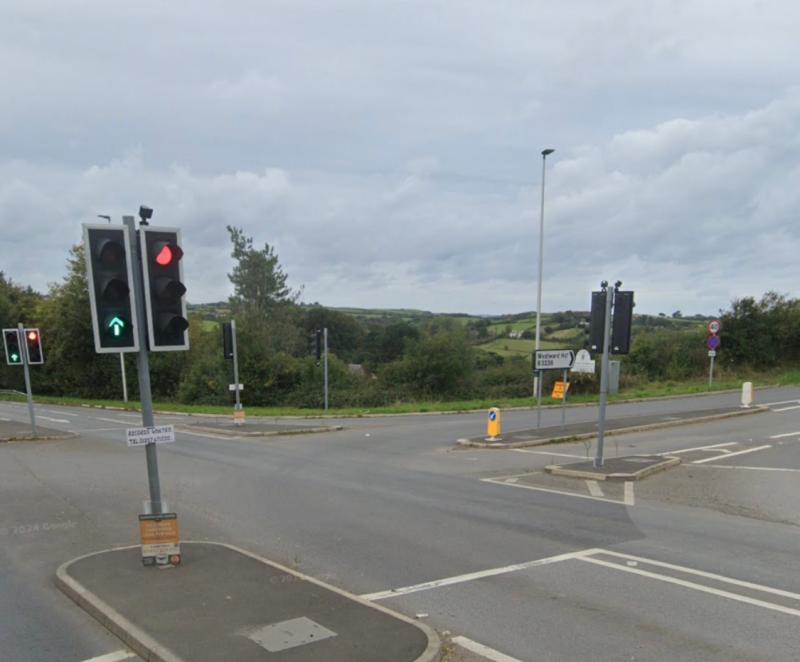 Traffic lights out at busy junction