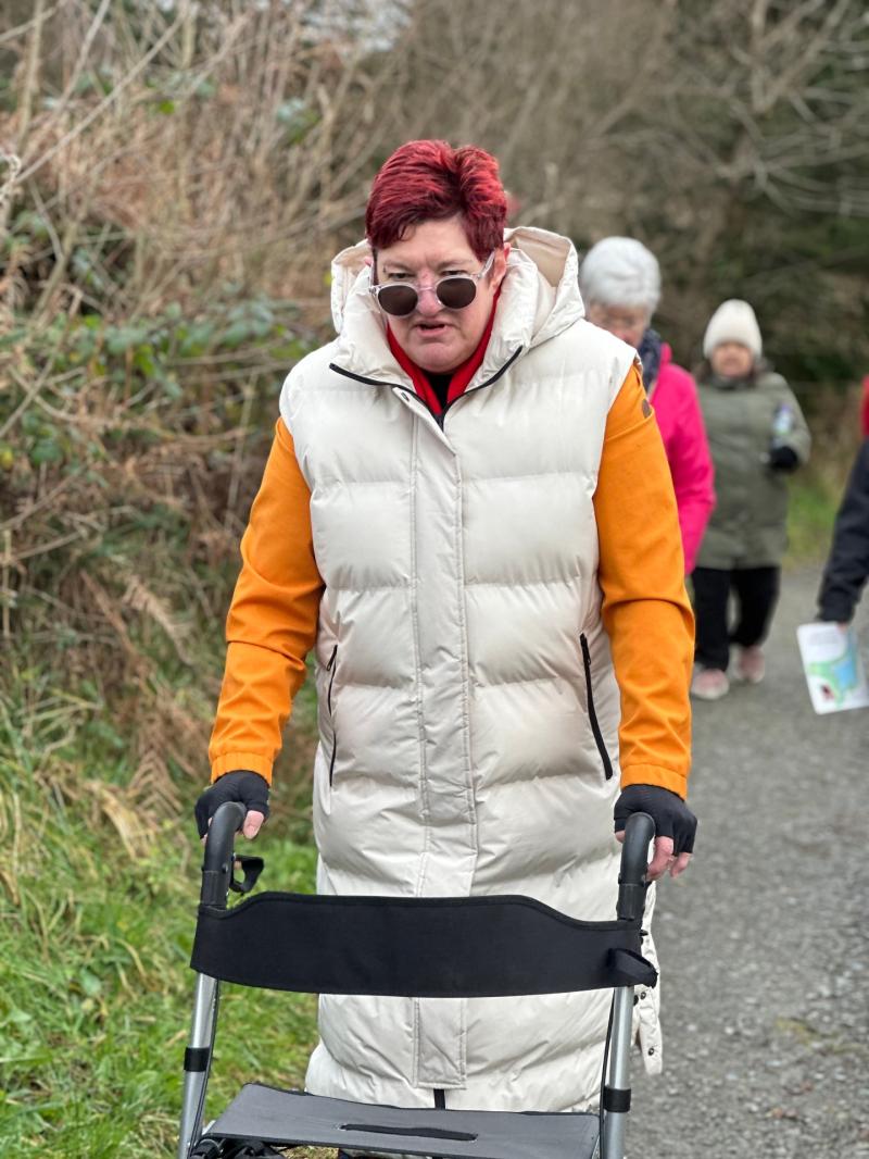 Ilfracombe women walks two miles for charity after being paralysed from the neck down