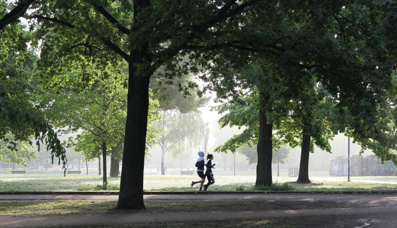 Jogging in January. Image from Pixabay