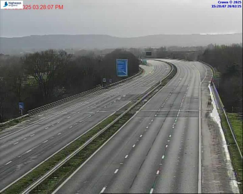 M5 closed in both directions following serious collision