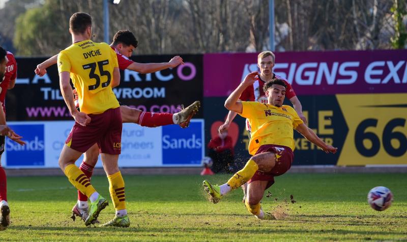 Sonny Cox fires home equaliser. Pic from PPAUK