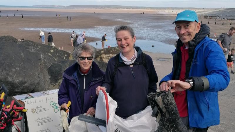 ndg Torridge beach clean volunters_cropped