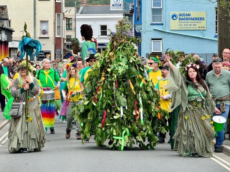 ndg Ilfracombe Jack-in-the-Green 2024 (3)