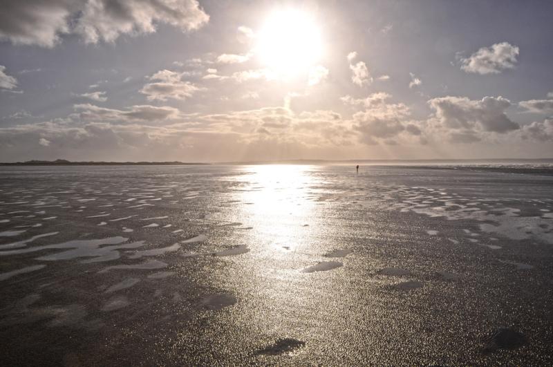 UK sees sunniest April on record as Devon basks in warmth