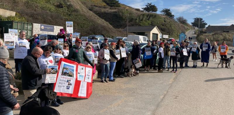 ndg white cross saunton protest