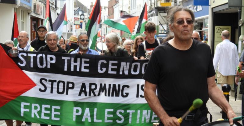 ndg palestine rally barnstaple pots n pans 13