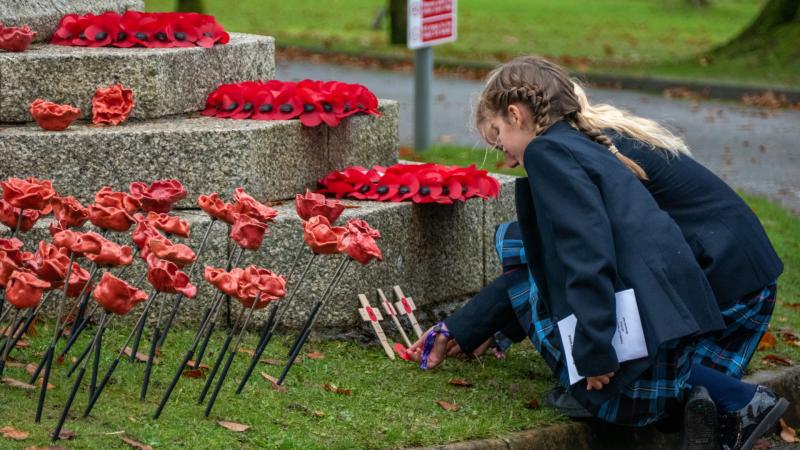 West Buckland ceramic poppies (2)