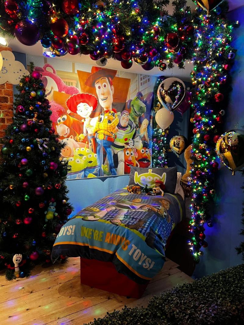 Fleet Walk Christmas Grotto 2025 waiting for Santa