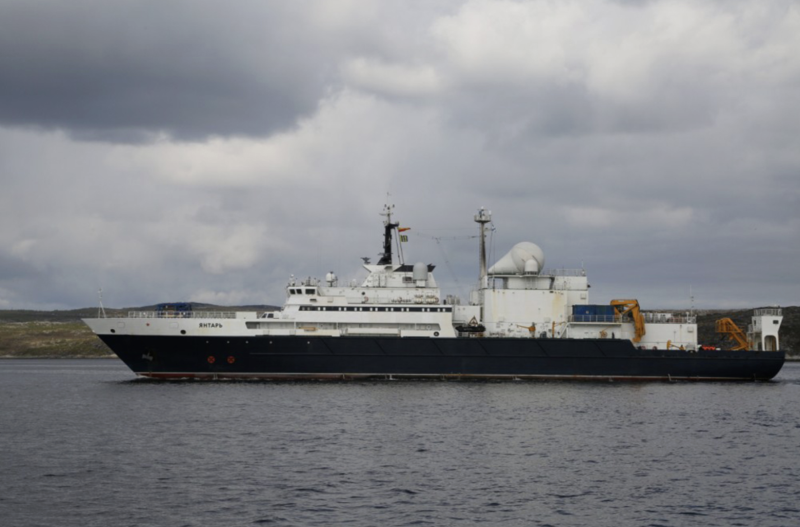 Yantar, Russian research vessel. Photo by Andrey Luzik, CC BY 4.0.