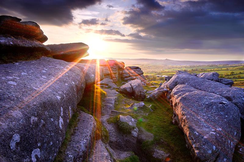 ENDG 261125_p14 view