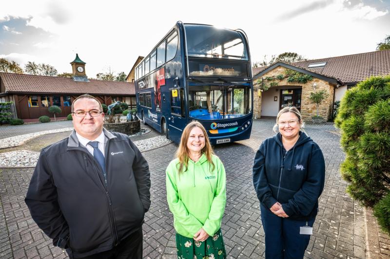 Left to right - Stagecoach operations manager Dave Gowans and Henrietta Olsen and Kate Holman from Children's Hospice South West
