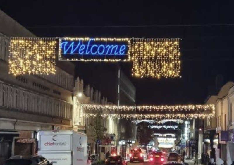 High street shines as Torquay’s town centre lights are officially switched on