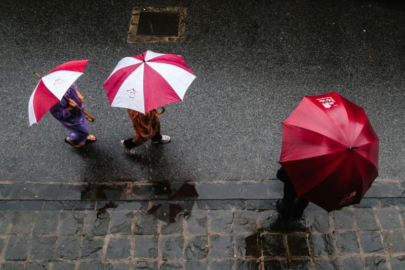 ALERT: Devon braces for heavy rain as yellow weather warning hits South West